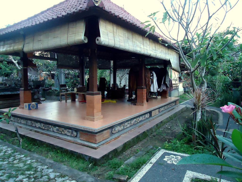 Dewa Put Guest House Ubud Exterior foto